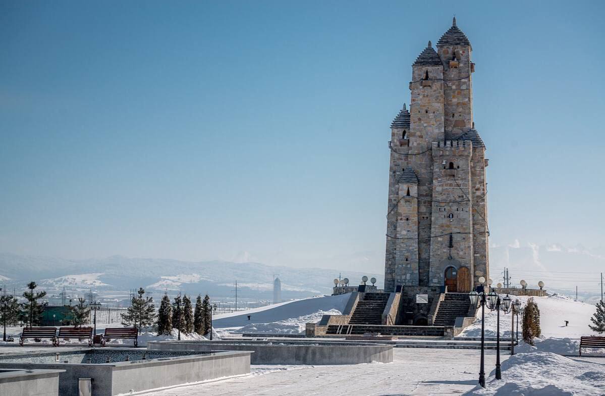 Образы выдающихся женщин Ингушетии ожили на экранах в Мемориальном комплексе