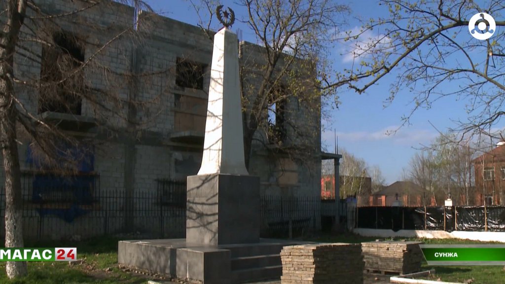 В Сунже продолжается благоустройство парка "Памяти и славы"