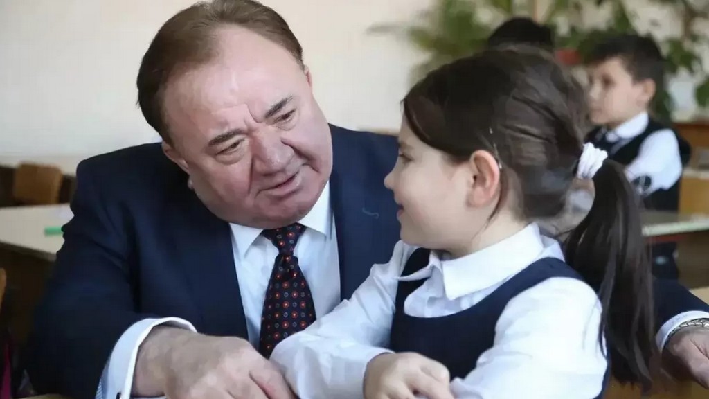 Глава Ингушетии поздравил юных жителей республики с Международным днём защиты детей