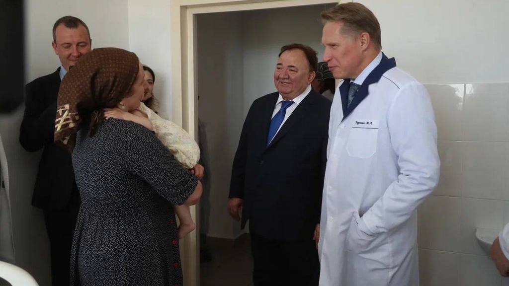 Глава Минздрава РФ и Калиматов посетили Детскую больницу Ингушетии