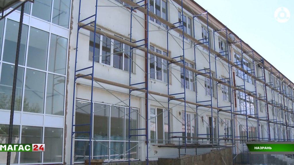 Депутат Госдумы Муслим Татриев проинспектировал ход капремонта в политехническом колледже Ингушетии