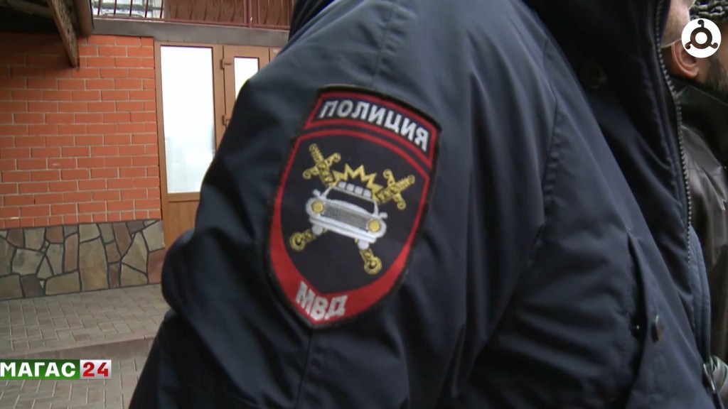 Сотрудники ГИБДД Ингушетии навестили семьи коллег, погибших при исполнении