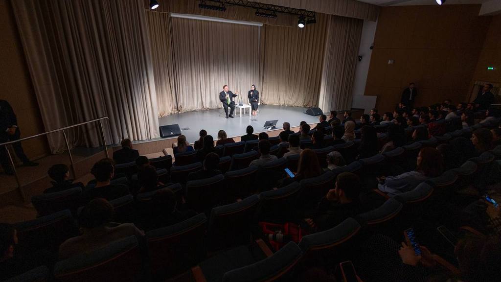 Глава Ингушетии провел встречу со студентами Высшей школы экономики