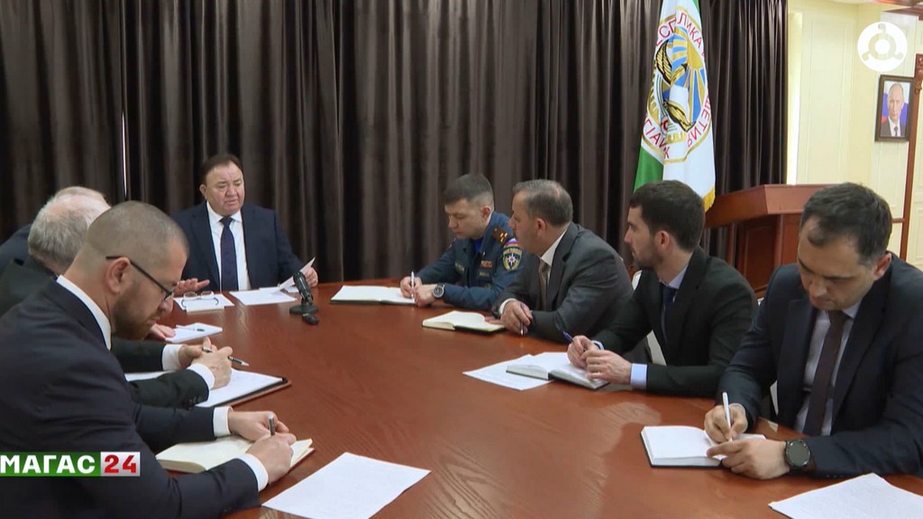 Махмуд-Али Калиматов обсудил помощь Дагестану и паводковую безопасность Ингушетии