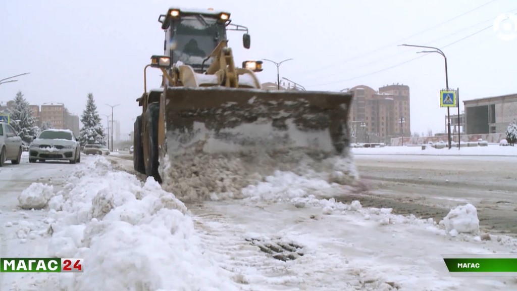 Снегопад в Магасе: как город справляется с вызовом стихии?