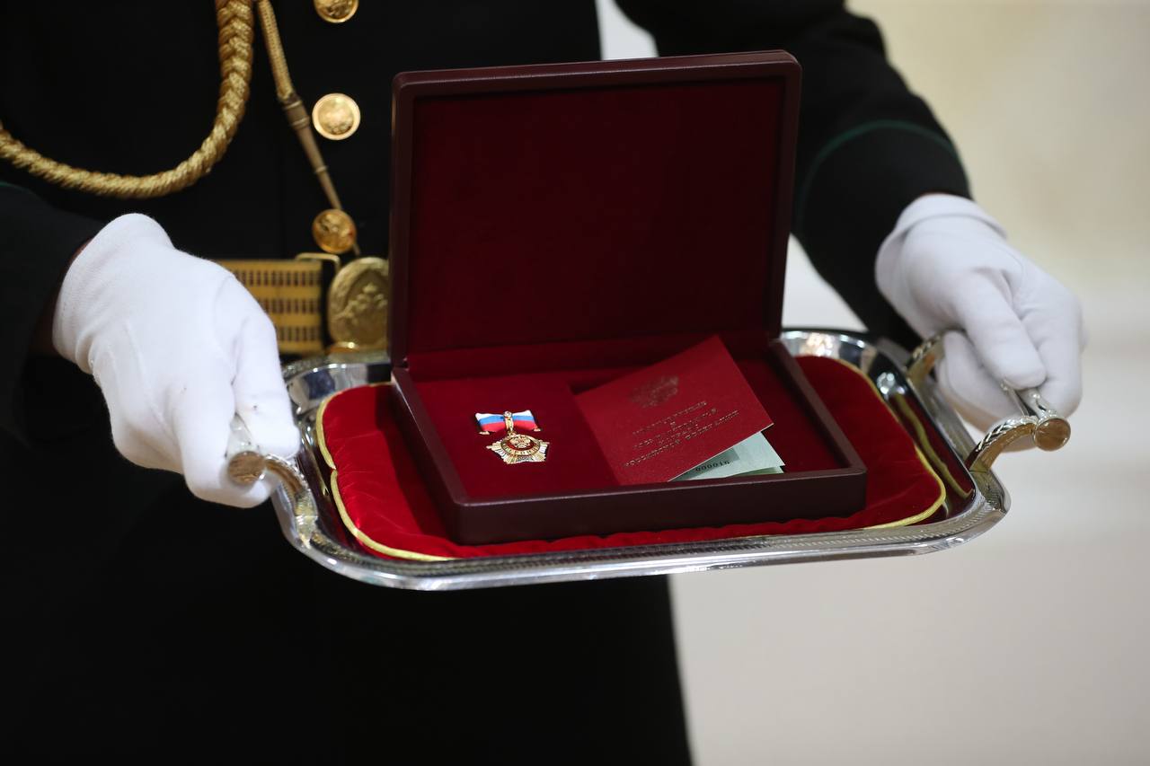 Многодетная мать Марем Бокова из Ингушетии получила звание "Мать-героиня"