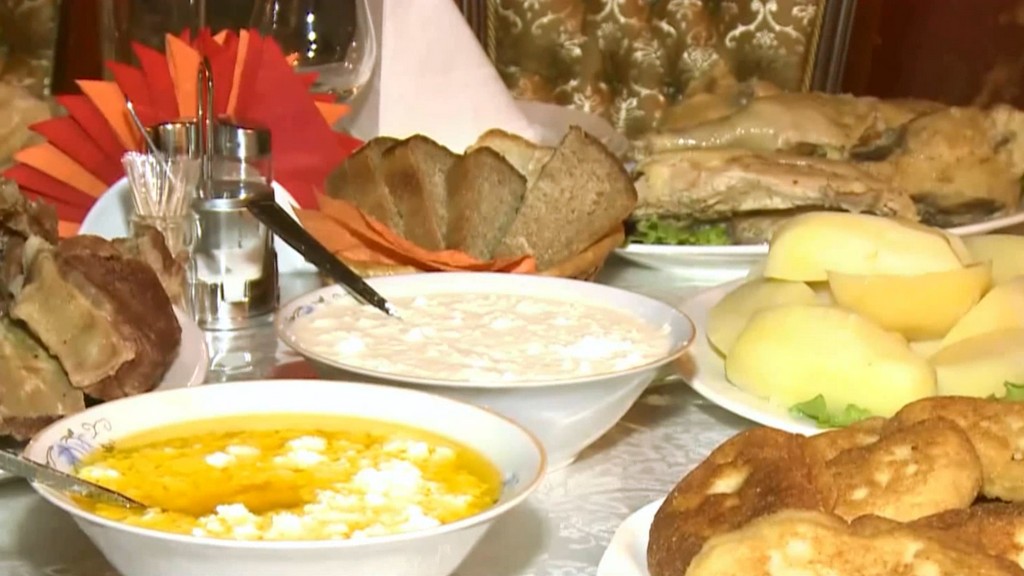 Блюда ингушской кухни появились на новой почтовой марке России