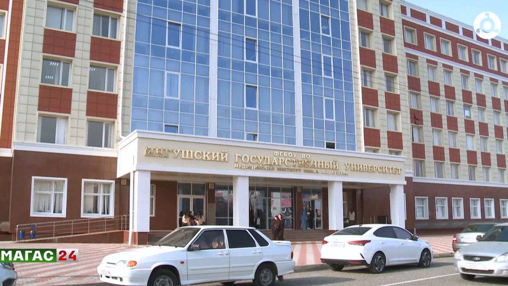 Сотрудники Роспотребнадзора Ингушетии рассказали студентам ИнгГУ о профилактике ВИЧ