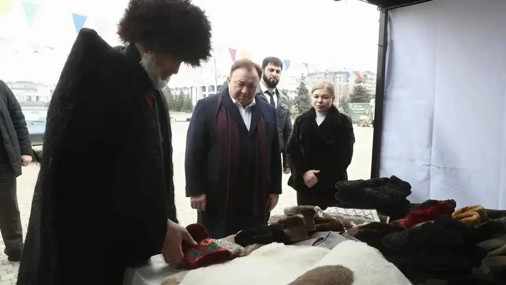 Махмуд-Али Калиматов посетил ярмарку "Ramadan" в Ингушетии