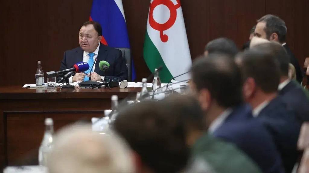 Глава Ингушетии провел расширенное заседание кабинета министров в Магасе