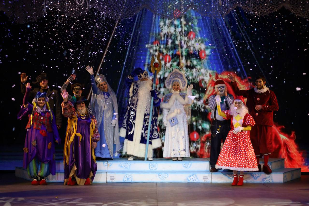 В ТЮЗе прошло новогоднее представление для детей