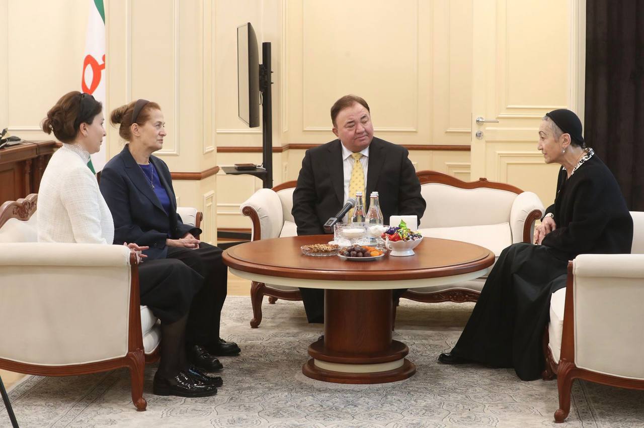 Глава Ингушетии встретился с членом жюри кинофестиваля "Золотая Башня" Каринэ Геворгян