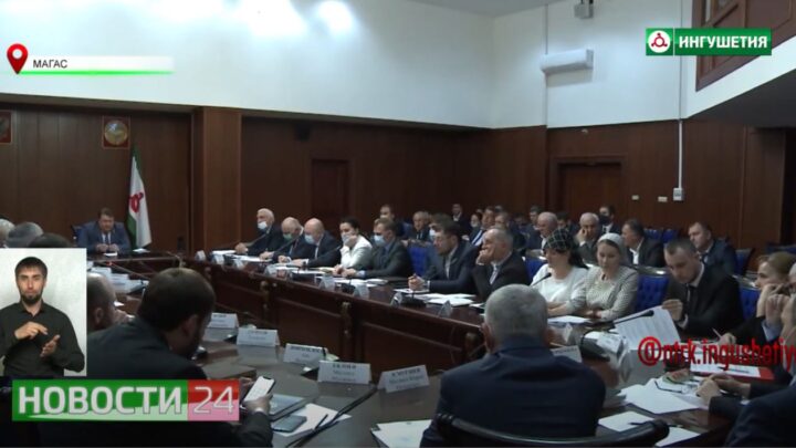 В Правительстве Ингушетии обсудили прививочную кампанию в регионе.