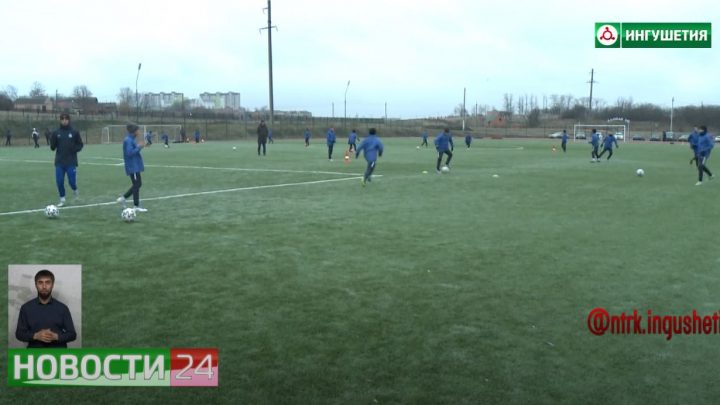 Футболисты школы братьев Бакаевых показали хорошую игру на турнире в Нальчике